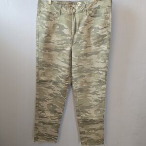 Seven7 Women's Camouflage Jeans